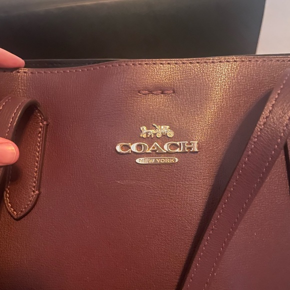 Coach Deep Burgundy Leather Tote with Vintage Logo - Picture 3 of 7